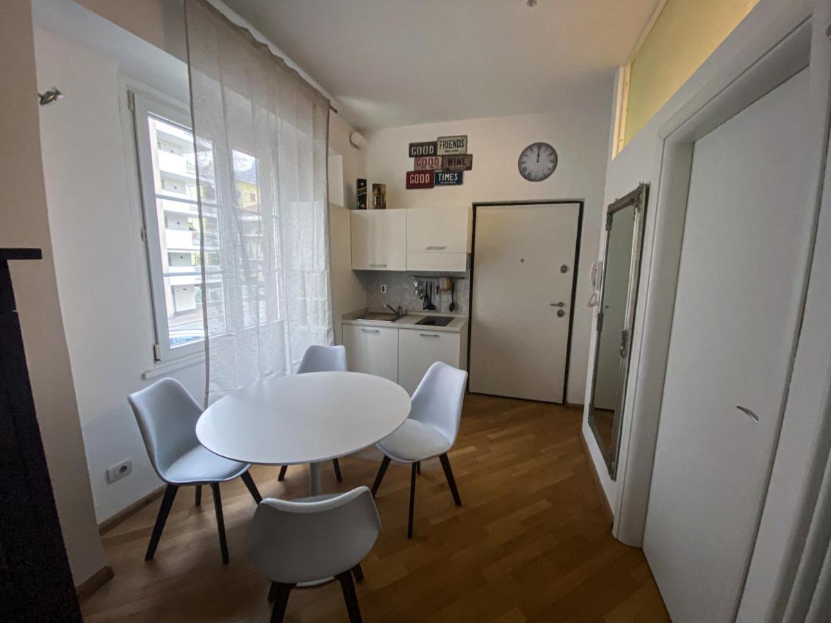 Living Vittoria: Vicino Al Centro Di Bolzano Apartman Kültér fotó