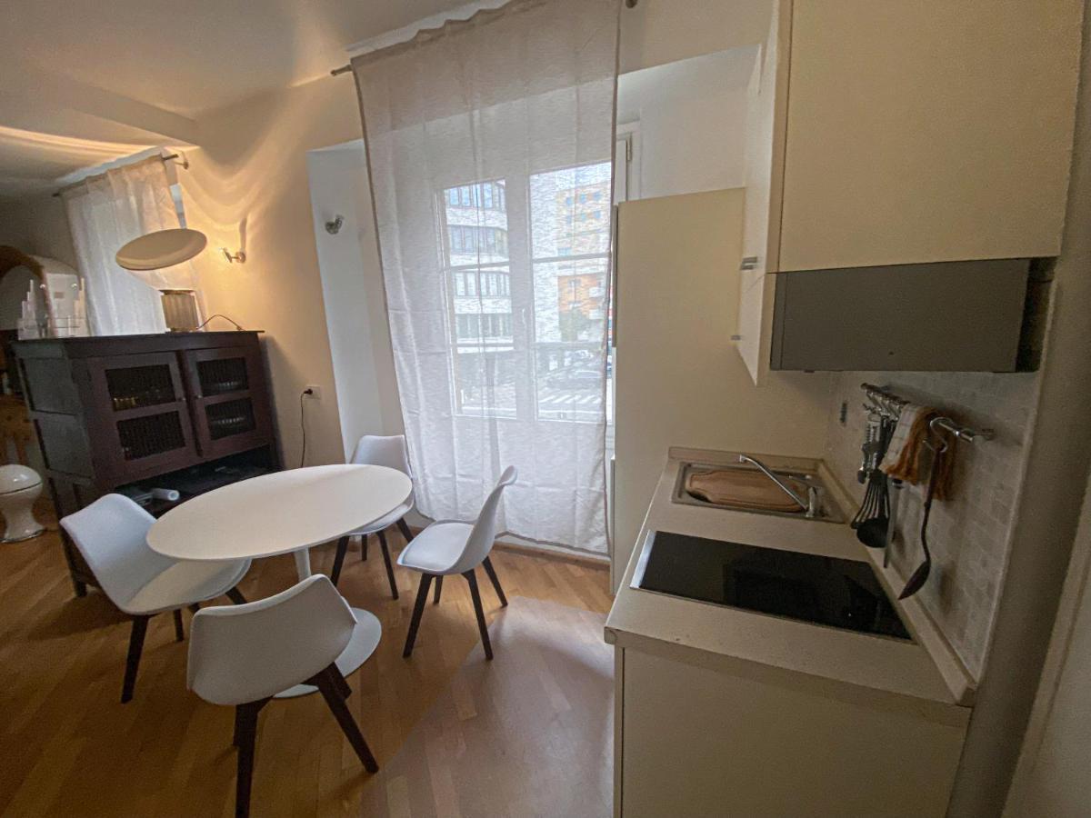 Living Vittoria: Vicino Al Centro Di Bolzano Apartman Kültér fotó