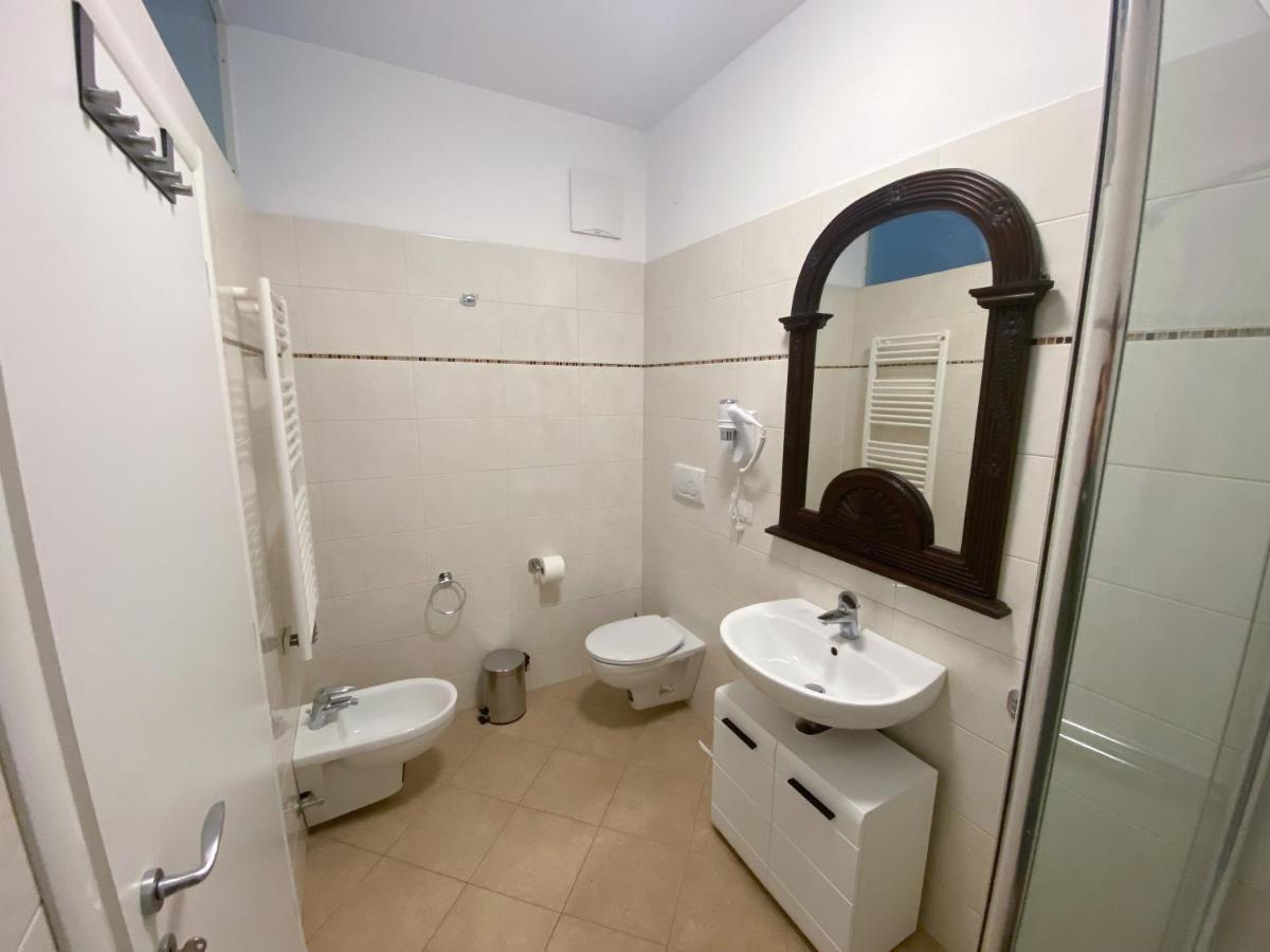 Living Vittoria: Vicino Al Centro Di Bolzano Apartman Kültér fotó