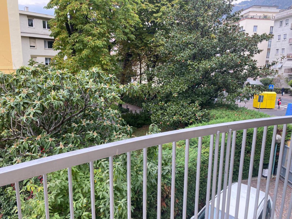 Living Vittoria: Vicino Al Centro Di Bolzano Apartman Kültér fotó